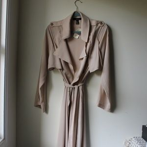 NWT Beige Duster Lightweight